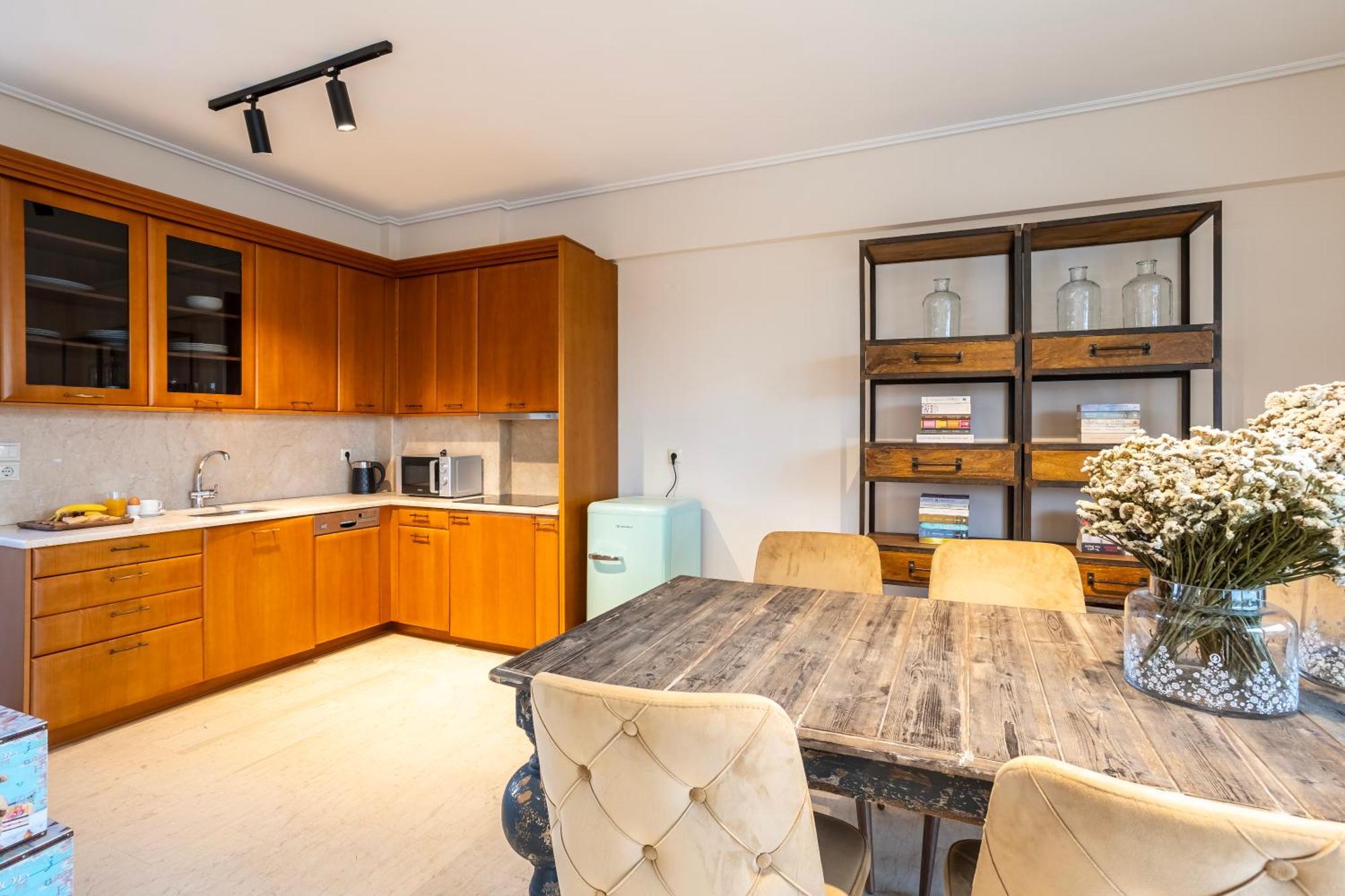 Villy'S Comfort Zone Apartments Kalamata Exterior photo