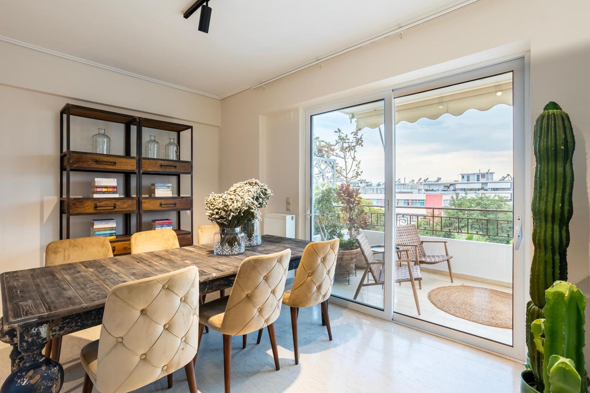 Villy'S Comfort Zone Apartments Kalamata Exterior photo