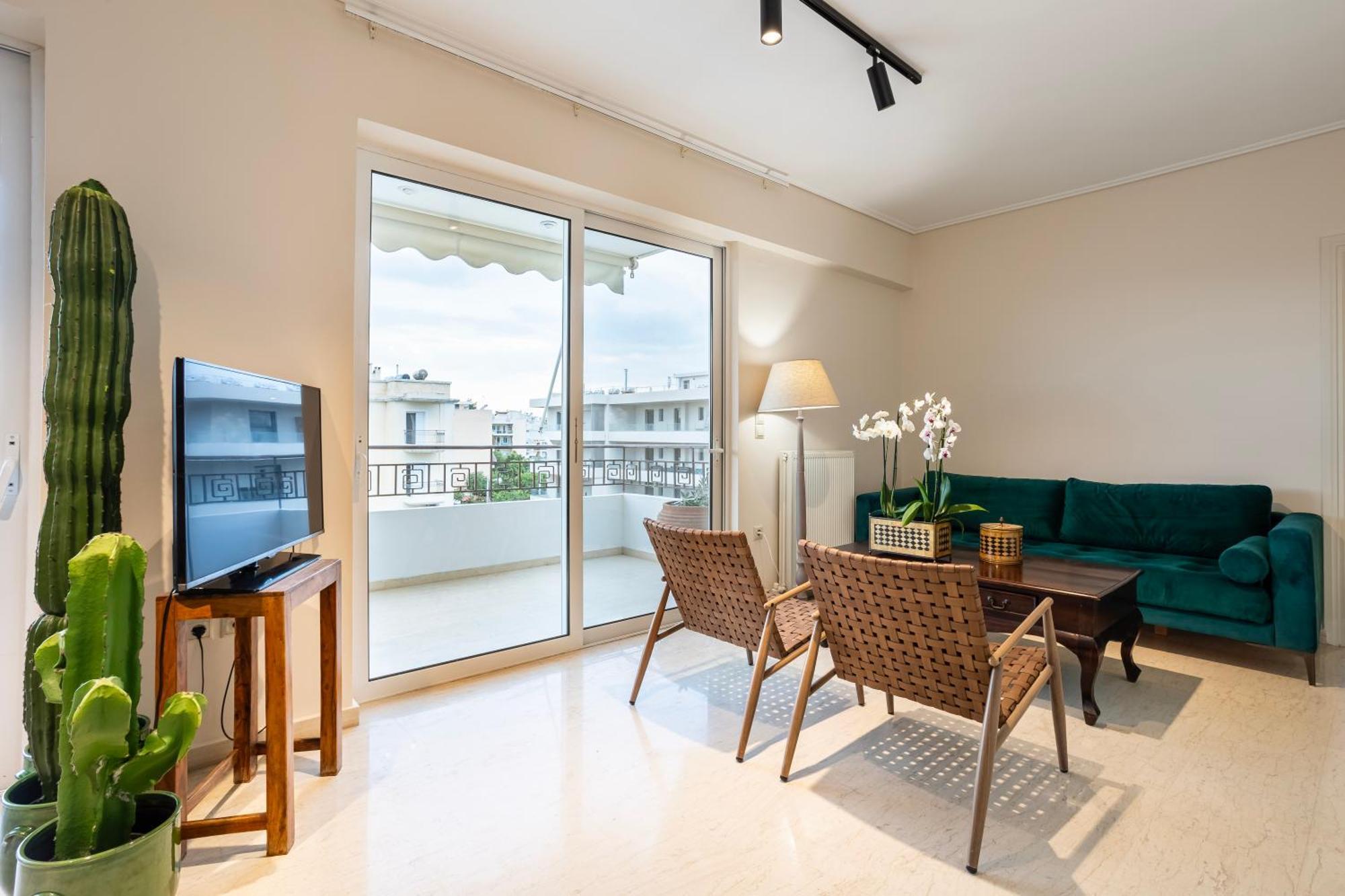 Villy'S Comfort Zone Apartments Kalamata Exterior photo