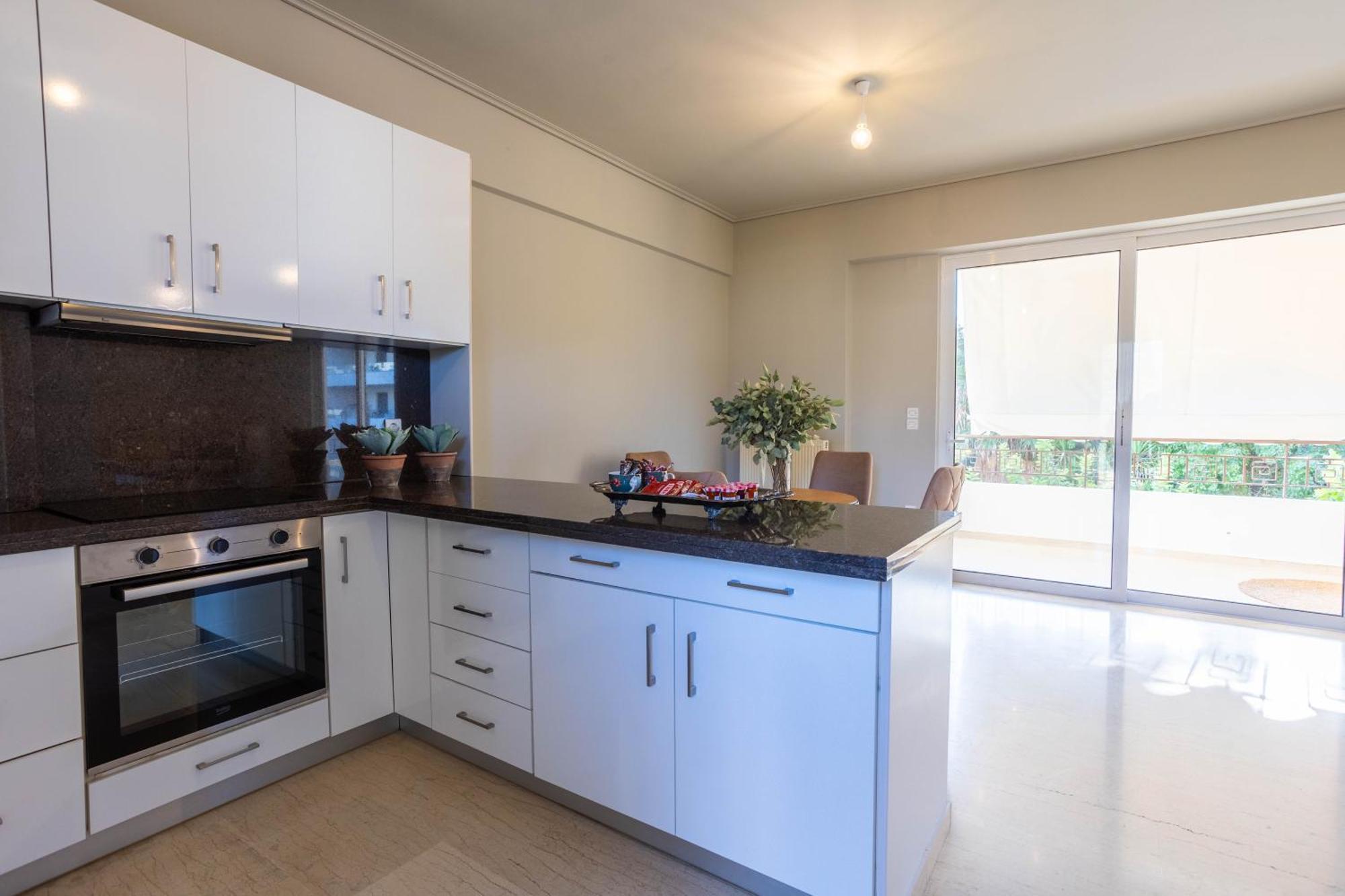 Villy'S Comfort Zone Apartments Kalamata Exterior photo